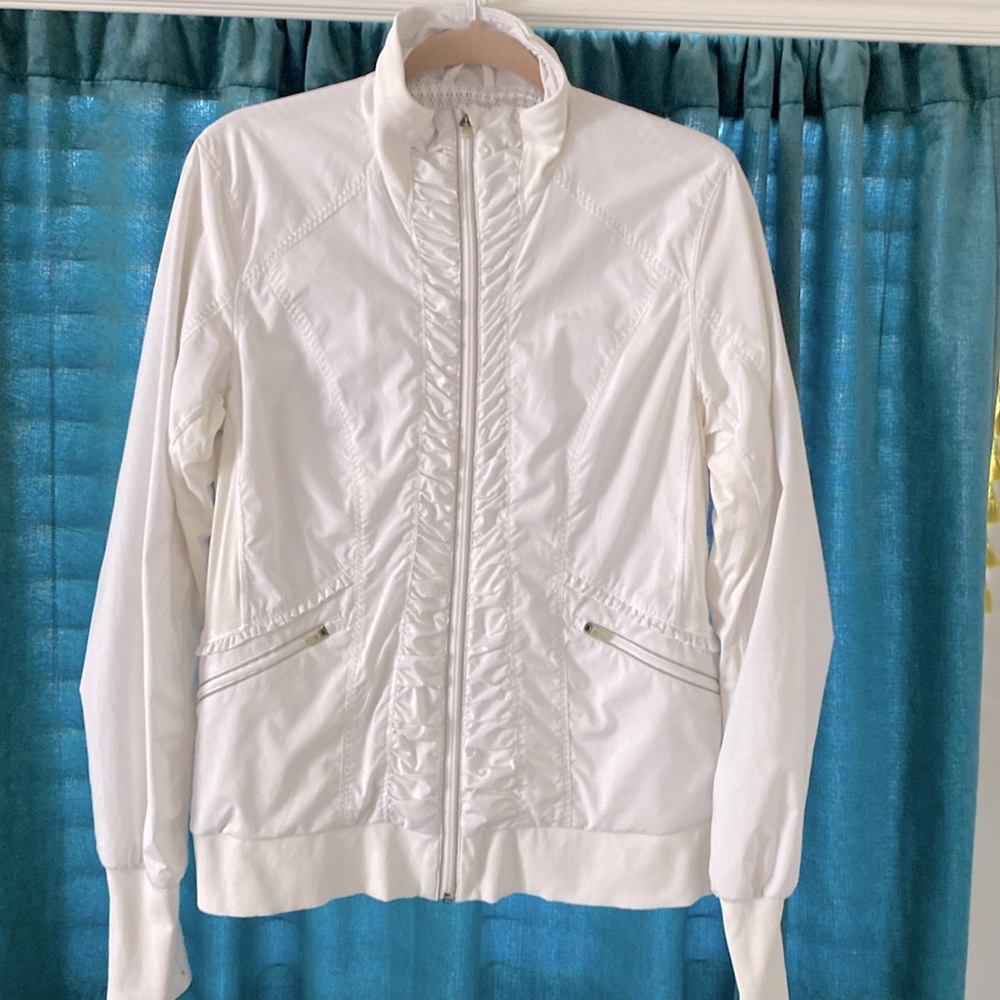 Rare WHITE pin striped LULULEMON jacket with RUFFLED trim!!
